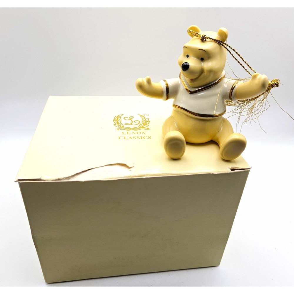 Lenox Disney Winnie the Pooh Porcelain Holiday Ornament w/ Box